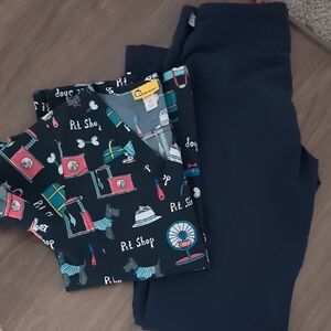 WonderWink Navy Pet Shop Scrub Set